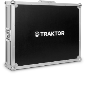 Traktor Kontrol S8 Case